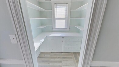 75 Forest Hills St in Boston, MA - Building Photo - Building Photo