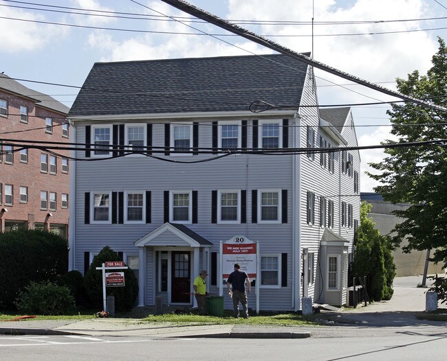 20 Fort St in Quincy, MA - Foto de edificio - Building Photo