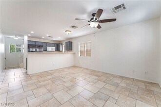 4067 Asante Cove St in Las Vegas, NV - Building Photo - Building Photo