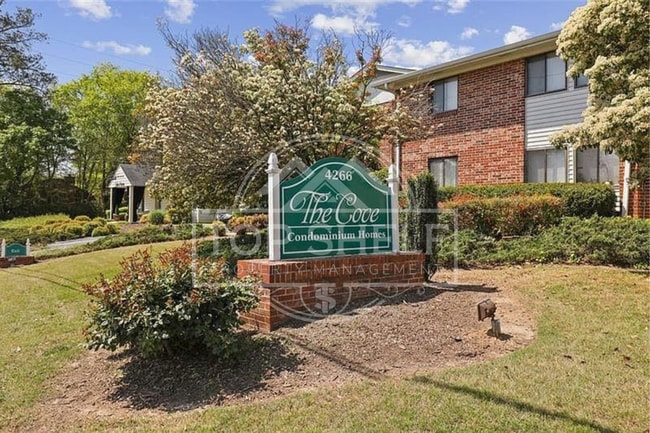 property at 4266 Roswell Rd NE