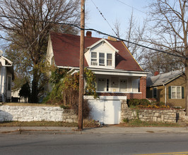 2508 W 43rd Ave in Kansas City, KS - Building Photo - Building Photo