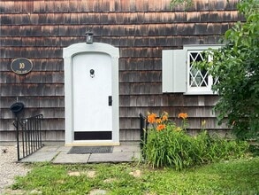 10 Herb Rd in Sharon, CT - Building Photo - Building Photo