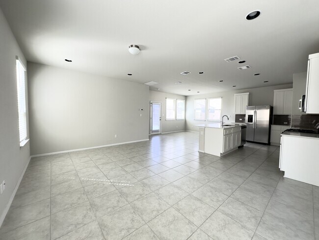 property at 171 Tempest Trl