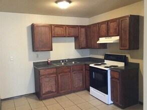 3110 Potomac Loop-Unit -3 in Laredo, TX - Building Photo - Building Photo