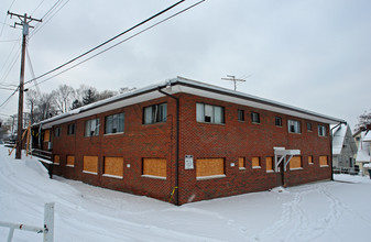 2308 Wayne Ave in Dayton, OH - Building Photo - Building Photo