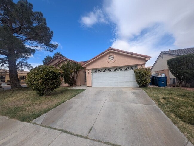 6332 Sierra Pines Ct in Las Vegas, NV - Building Photo - Building Photo