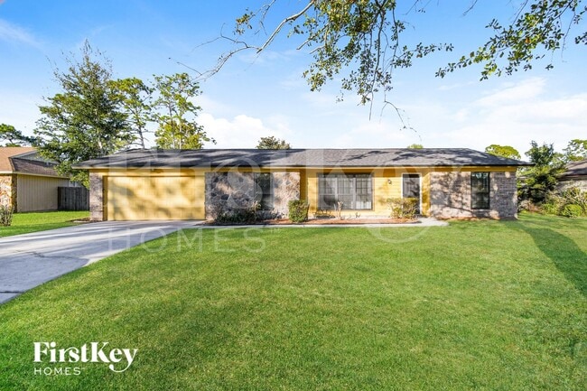 property at 2462 Ridgecrest Ave