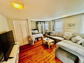 37 Mystic St-Unit -3 in Boston, MA - Building Photo - Building Photo