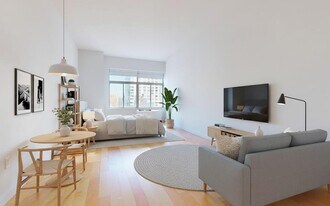 Washington Street in New York, NY - Building Photo