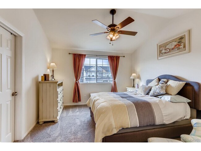 121 McGregor Cir in Erie, CO - Building Photo - Building Photo