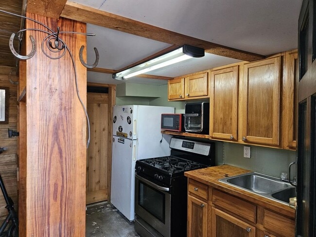 16 S Grandview Ave in Daytona Beach, FL - Building Photo - Building Photo