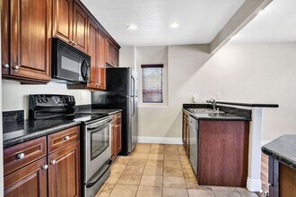 3167 Via Alicante in San Diego, CA - Building Photo - Building Photo