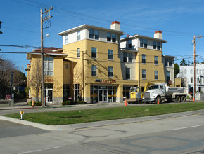 El Camino village in Daly City, CA - Building Photo - Building Photo