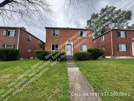 214 Basswood Ave in Dayton, OH - Building Photo