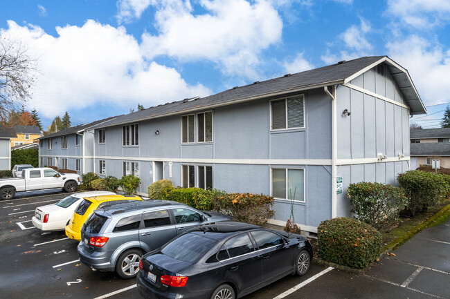 Tudor Arms Apartments in Snohomish, WA - Foto de edificio - Building Photo