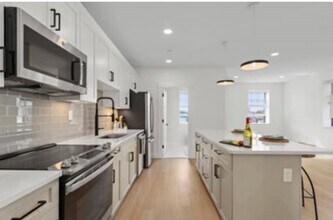301 North St in Wakefield, MA - Building Photo - Building Photo
