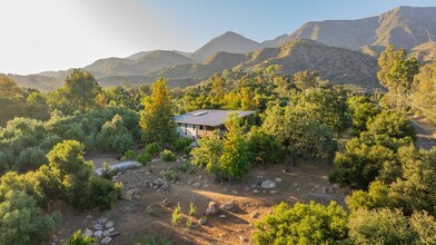 1005 N Signal St in Ojai, CA - Building Photo - Building Photo