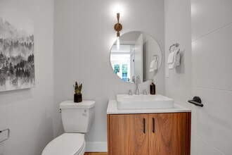 3257 NE Prescott St in Portland, OR - Building Photo - Building Photo