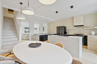 4037 Penn Ave in Pittsburgh, PA - Building Photo - Building Photo