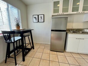 840 Ostend Ct in San Diego, CA - Building Photo - Building Photo
