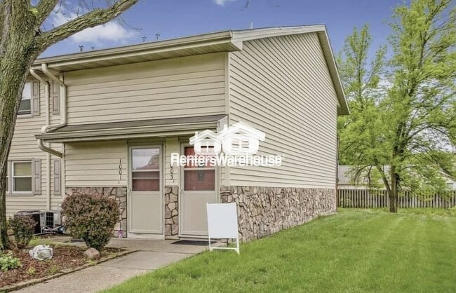 property at 1003 NW Greenwood St