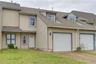 1748 Unicorn Dr in Virginia Beach, VA - Building Photo