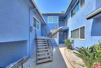 4415 Don Tomaso Dr in Los Angeles, CA - Building Photo - Building Photo