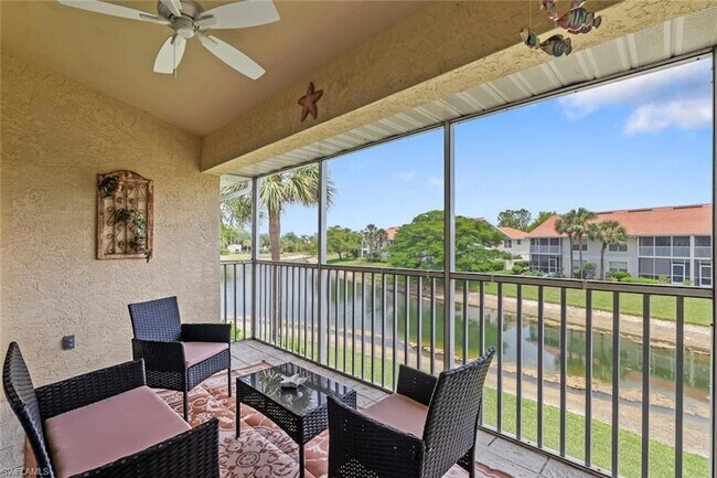 4970 Deerfield Way, Unit 202 in Naples, FL - Building Photo - Building Photo
