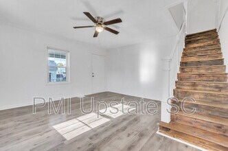 109 S 7th St in Easley, SC - Building Photo - Building Photo