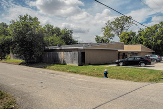 3406 Daphne St in Houston, TX - Building Photo - Building Photo