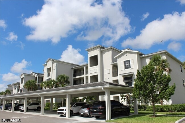 property at 5715 Double Eagle Cir