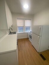 7338-105 Forsyth Blvd in Clayton, MO - Building Photo - Building Photo