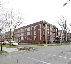 243-245 N Mason Ave in Chicago, IL - Foto de edificio - Building Photo