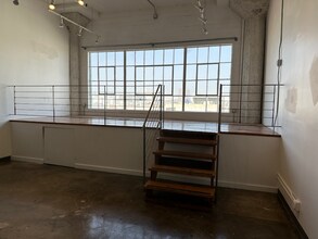 1308 Factory Pl in Los Angeles, CA - Building Photo - Building Photo
