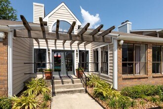 1007 S Mason Rd in Katy, TX - Building Photo - Building Photo