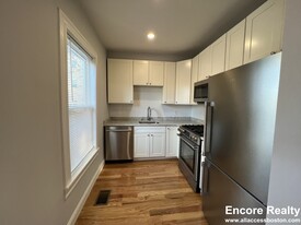 374 Beacon St, Unit #1 Apartments