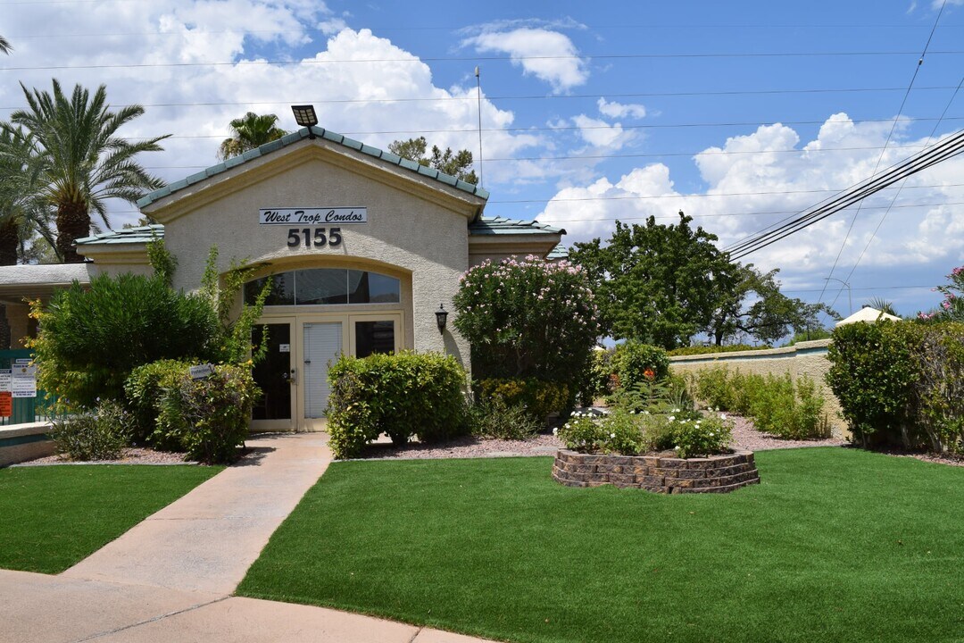 5155 W Tropicana Ave, Unit #2133 in Las Vegas, NV - Building Photo