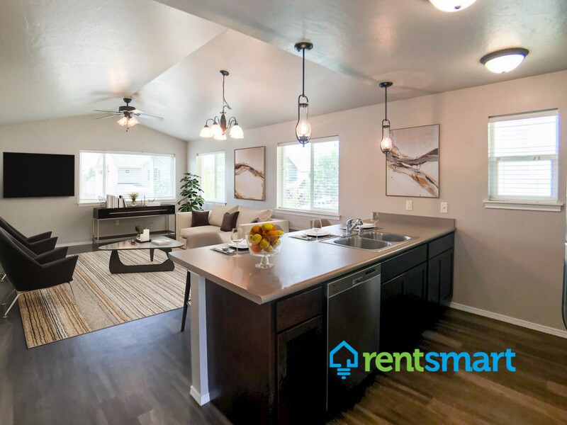 4939 Potter Park Loop in Missoula, MT - Building Photo