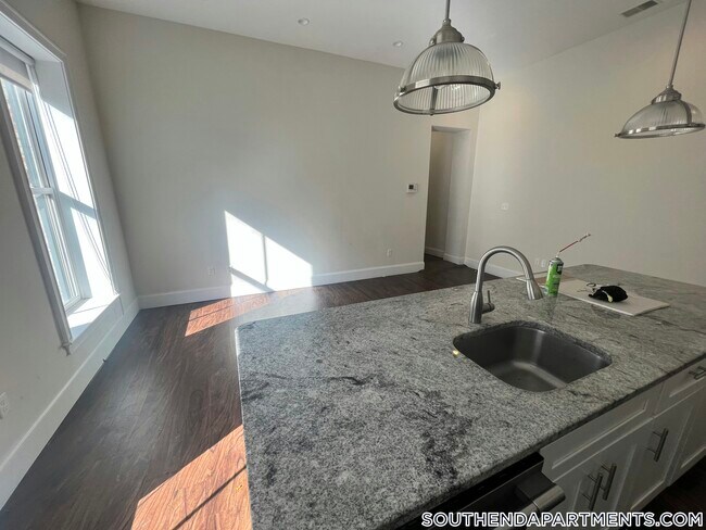 property at 1902 Washington St