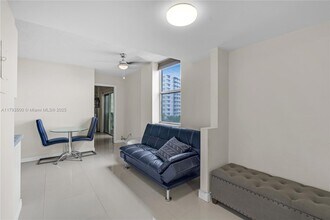 899 West Ave in Miami Beach, FL - Building Photo - Building Photo