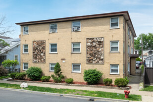 2222 N Harlem Ave Apartments