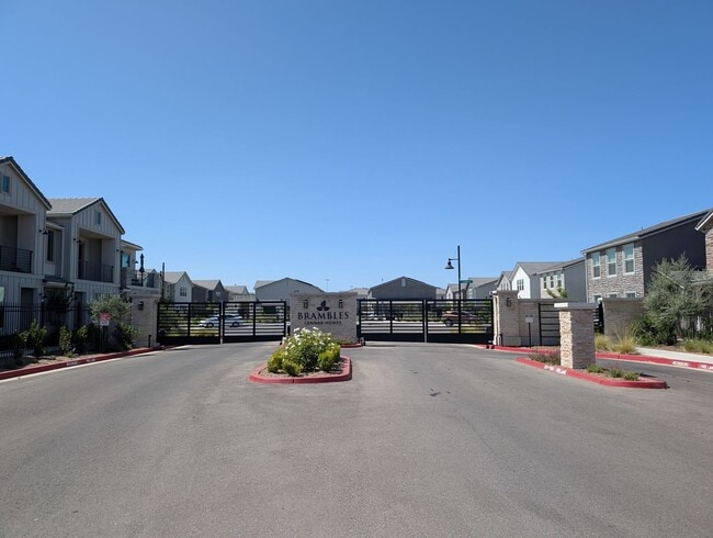 property at 10944 N Blackberry Dr