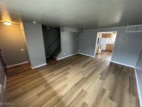 1600 Lee Terrace Dr in Wickliffe, OH - Building Photo - Building Photo