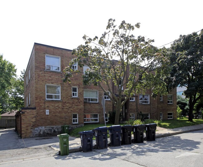 4089 Bathurst Rd in Toronto, ON - Building Photo - Building Photo
