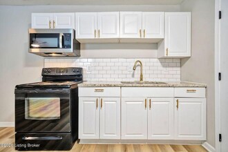 1815 Columbia St in Louisville, KY - Building Photo - Building Photo