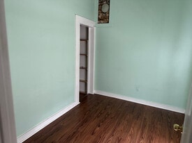 24 Palmer St in St. Augustine, FL - Building Photo