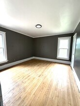 1248 W 10th St in Erie, PA - Foto de edificio - Building Photo