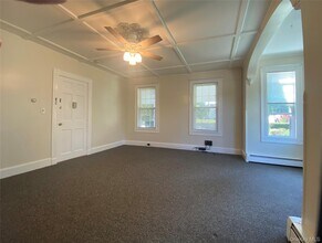 245 Scudder Ave in Northport, NY - Building Photo - Building Photo