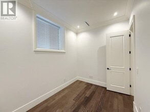 35xx W 38th Ave in Vancouver, BC - Building Photo - Building Photo
