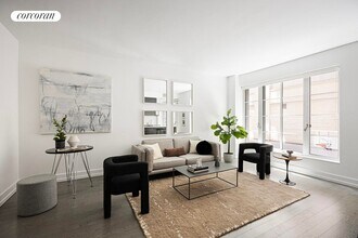 70 Charlton St in New York, NY - Building Photo - Building Photo